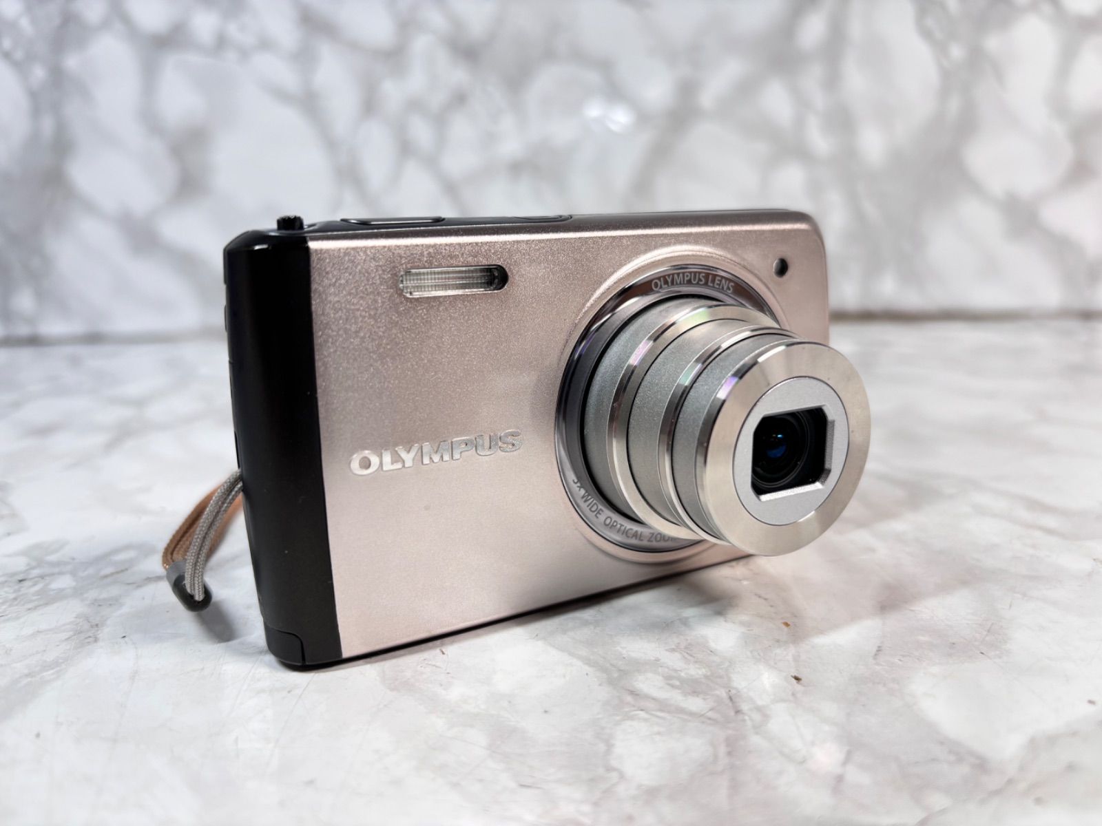 OLYMPUS デジタルカメラ STYLUS VH-410 シルバー き 動作 済み 良好 1600万画素CCD 広角26mm シルバー VH-410 SLV