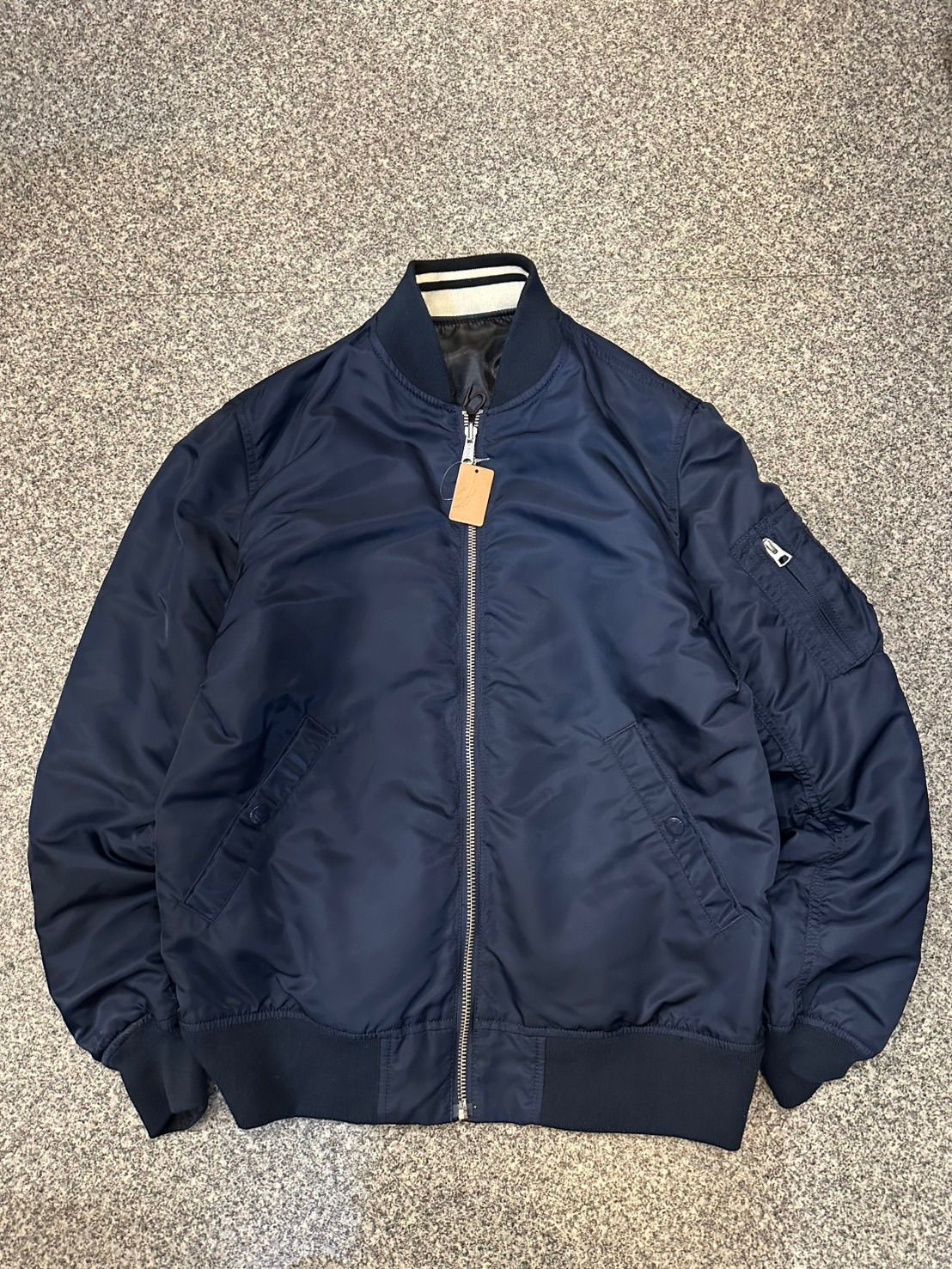 ALPHA industries リバーシブル MA-1 フライトジャケット スーベニア