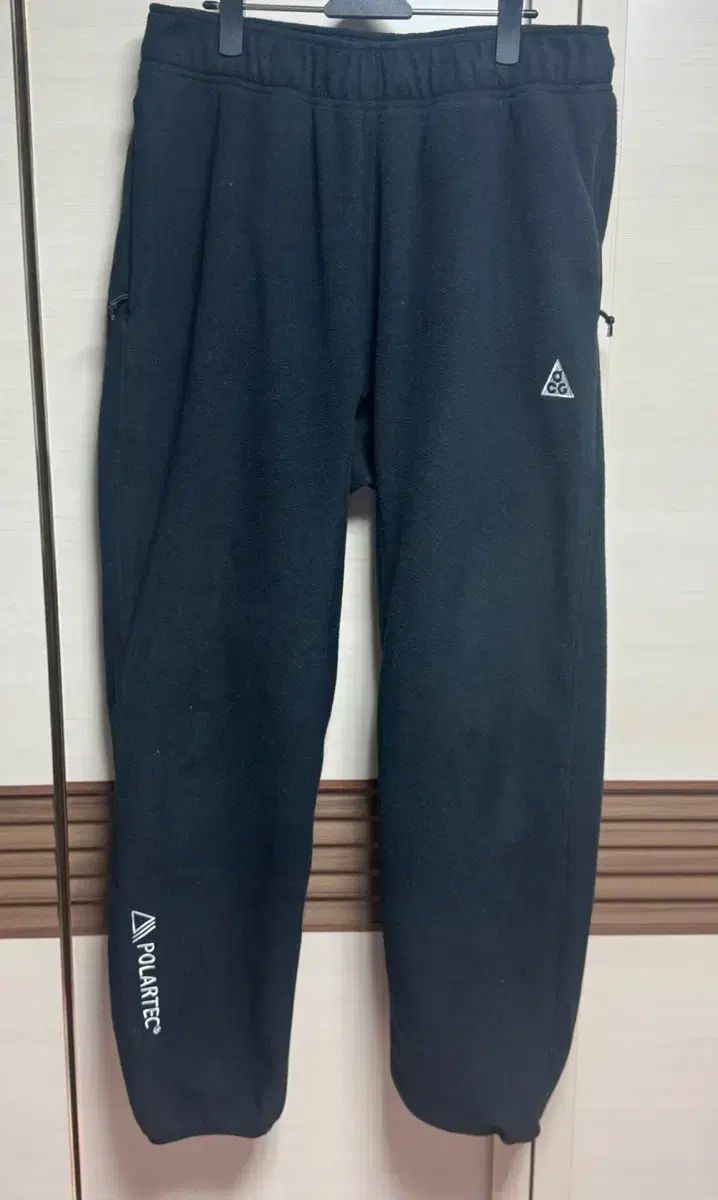 ナイキACGウールツリーパンツ