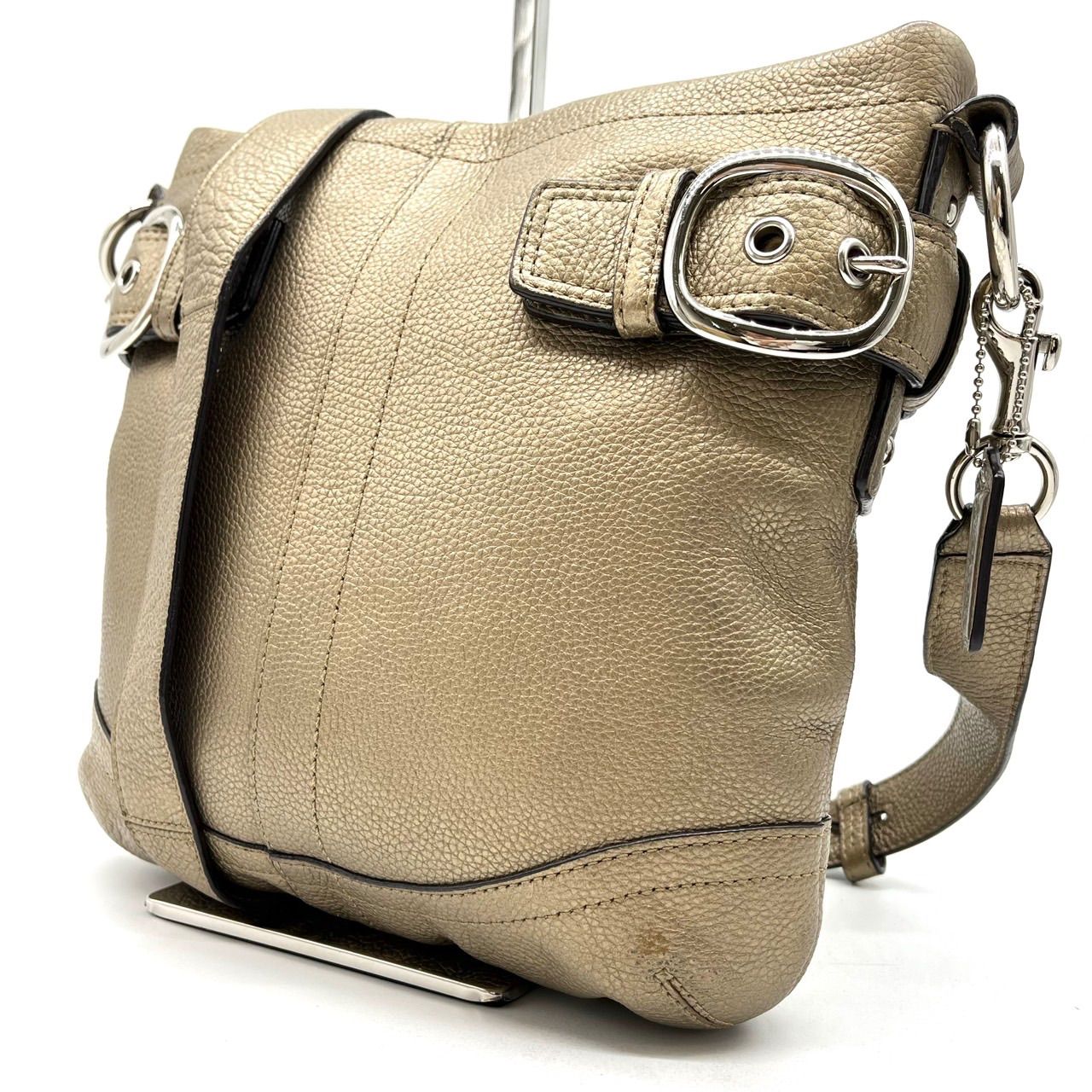 良品】 Coach Vintage y2k Signature Medium Soho Flap Shoulder bag 