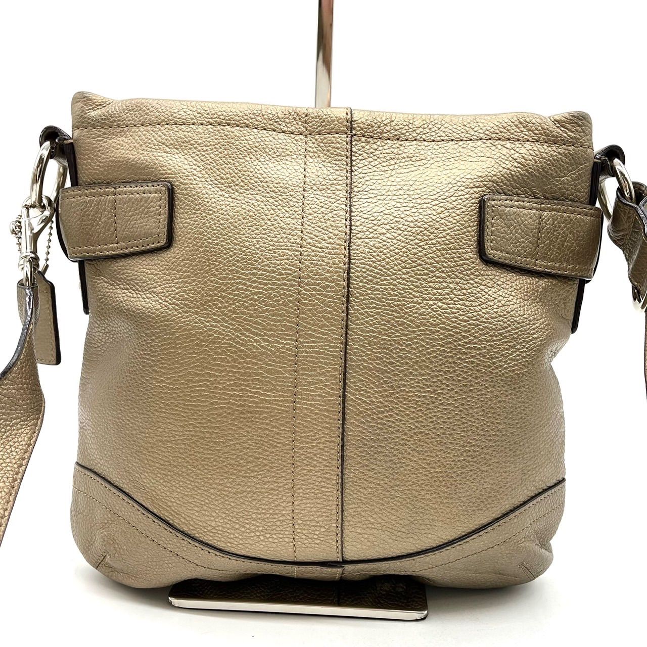 良品】 Coach Vintage y2k Signature Medium Soho Flap Shoulder bag 