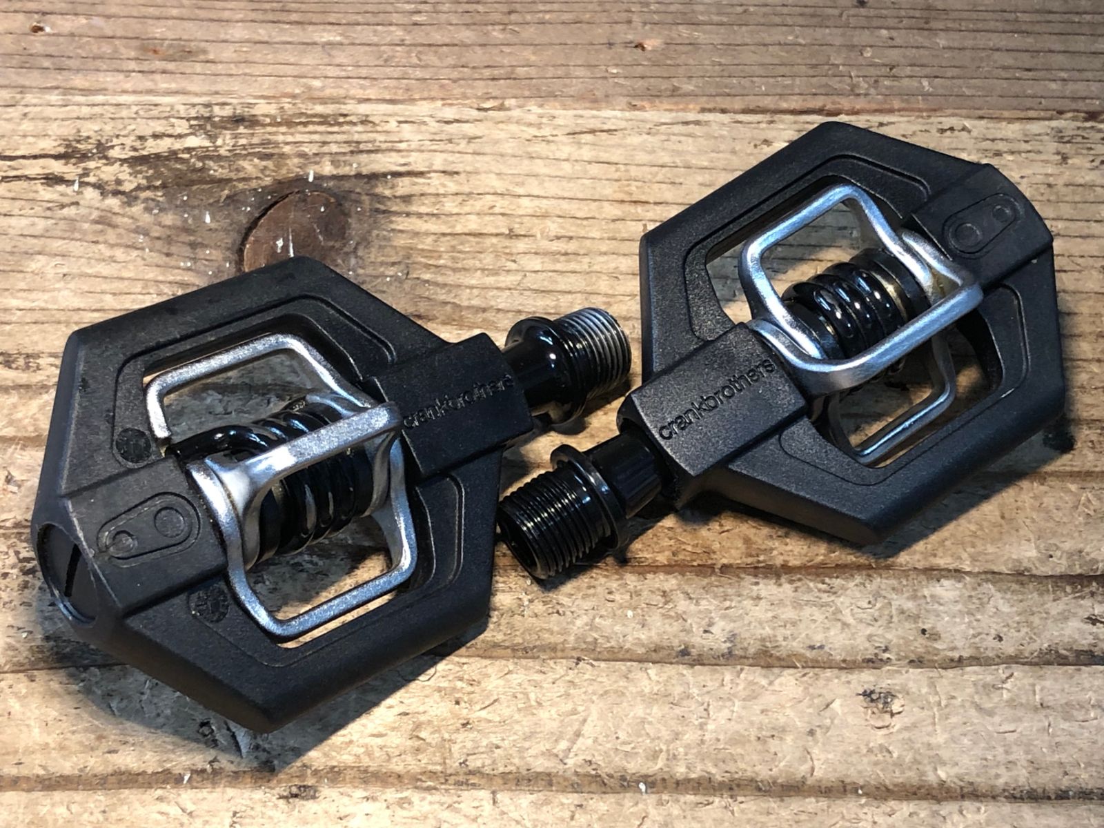 【crankbrothers】 CANDY1 SPDペダル　チタンシャフト crankbrothers】 CANDY1 SPDペダル チタンシャフト crankbrothers
