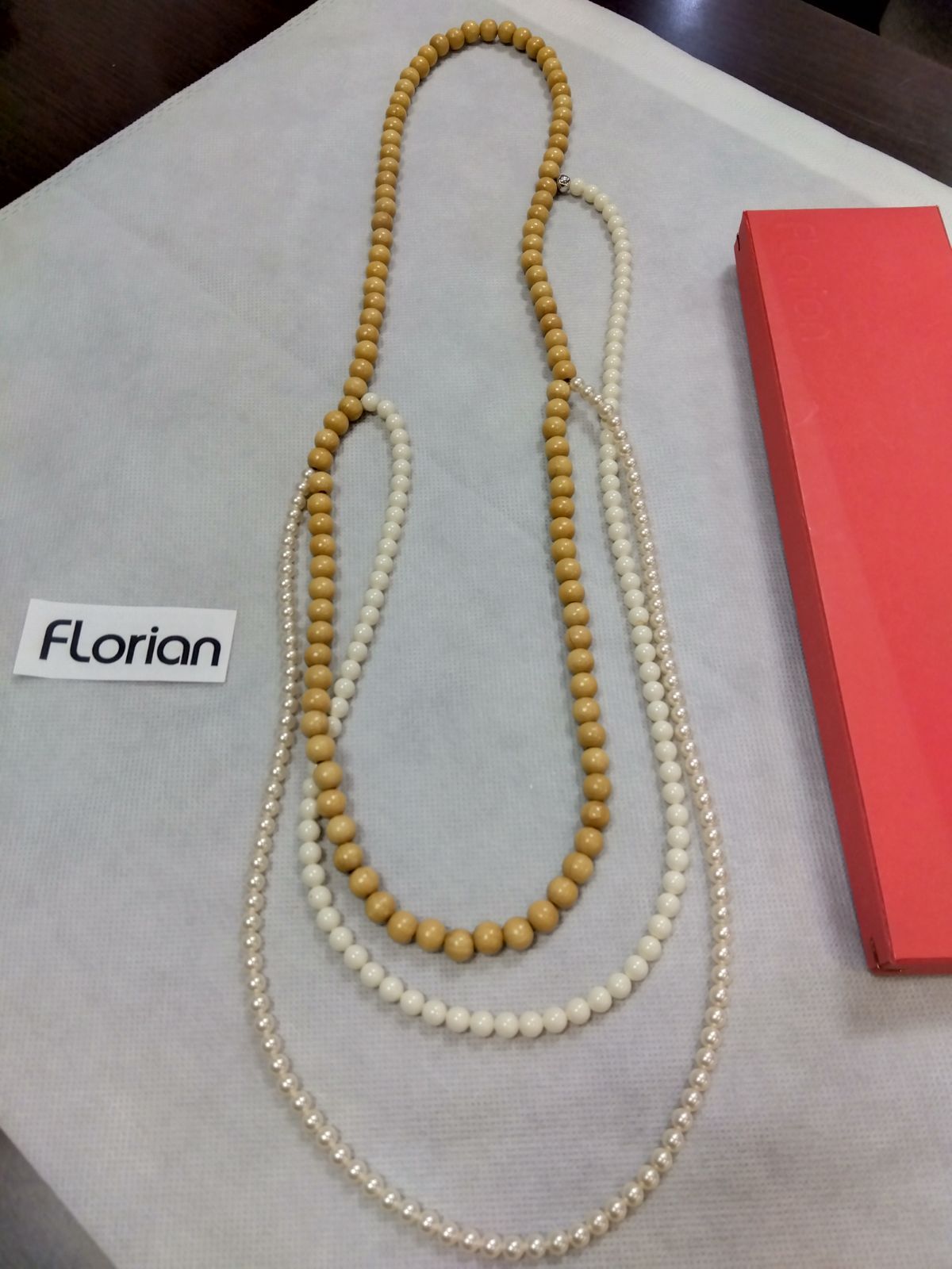 M20 FLORIAN フローリアン ネックレス パール×ウッド調×白 デザイン性あり