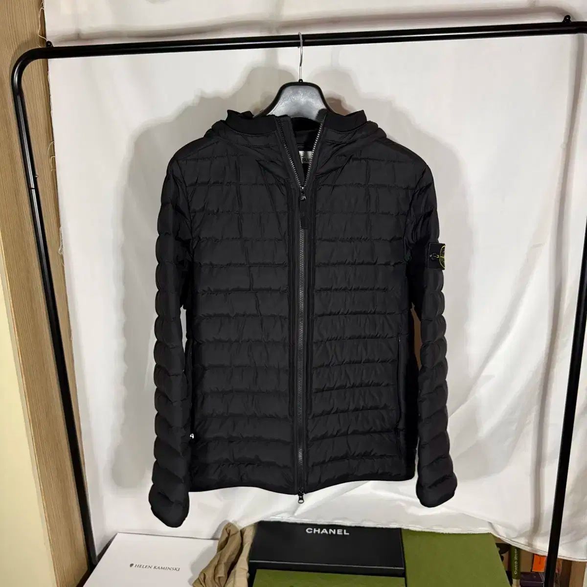 Lサイズ ストーンアイランド 42725 R-ナイロン テッラ フードブルゾン 軽量ダウン