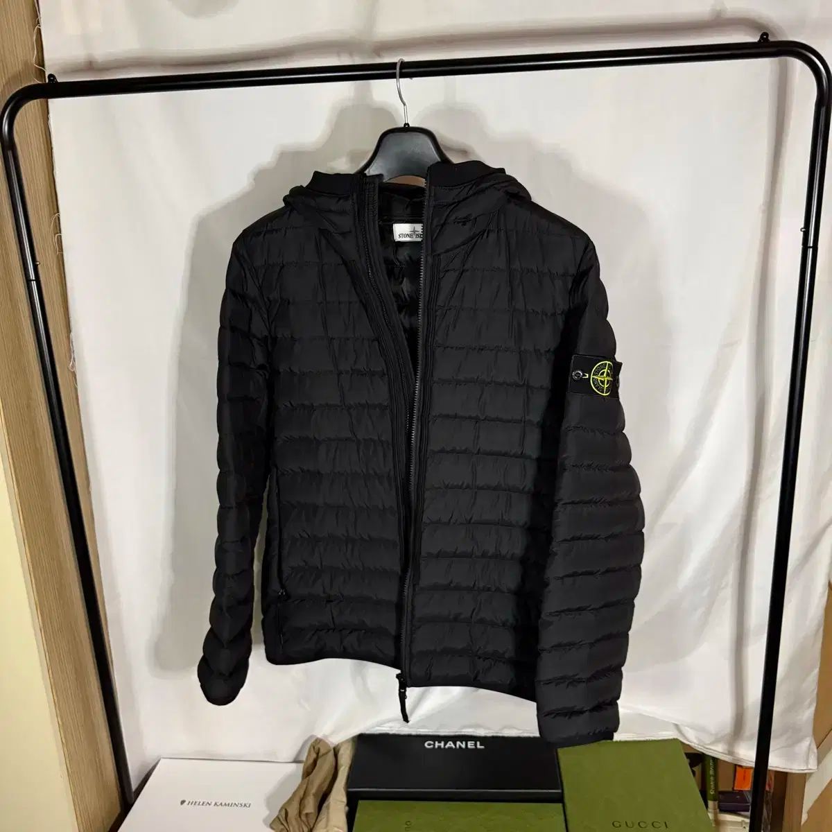 Lサイズ ストーンアイランド 42725 R-ナイロン テッラ フードブルゾン 軽量ダウン