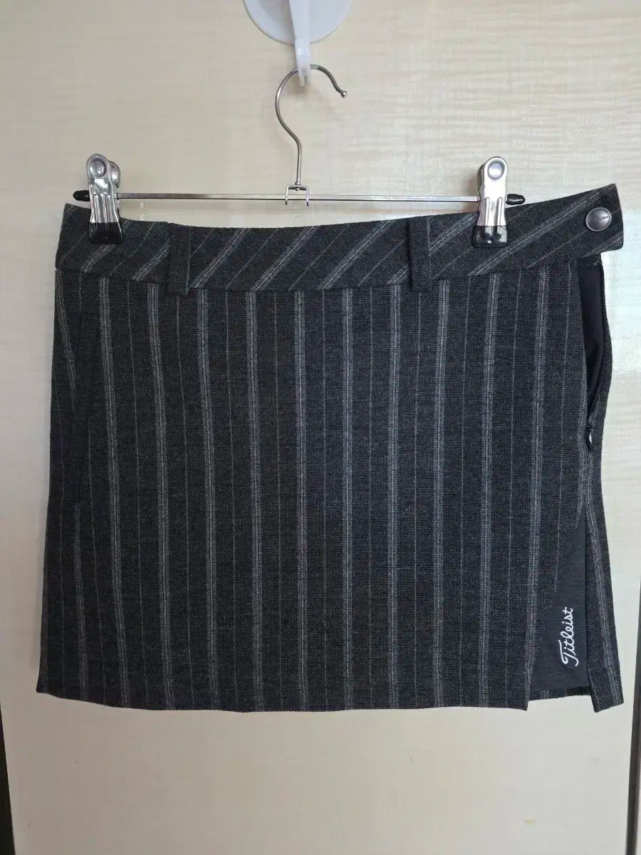 Titleist タイトリスト レディース ゴルフ 冬 ウール スカート 64