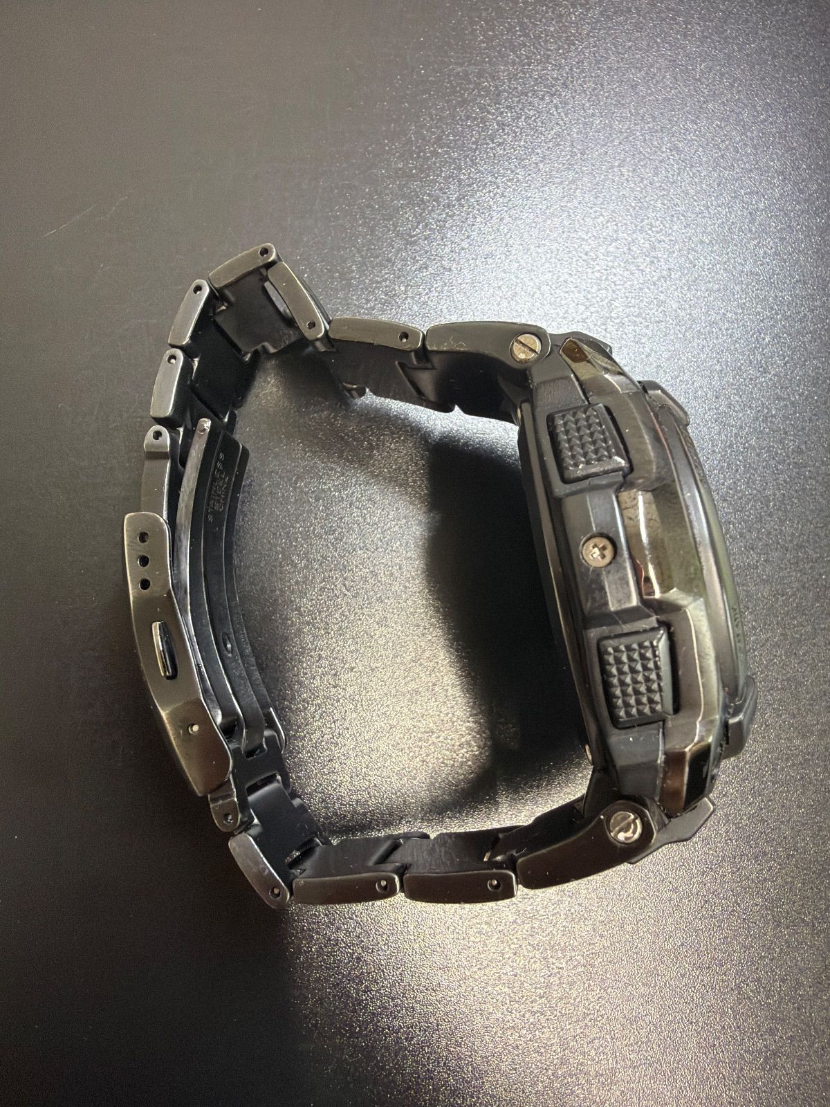 腕時計 ブラックゴールド