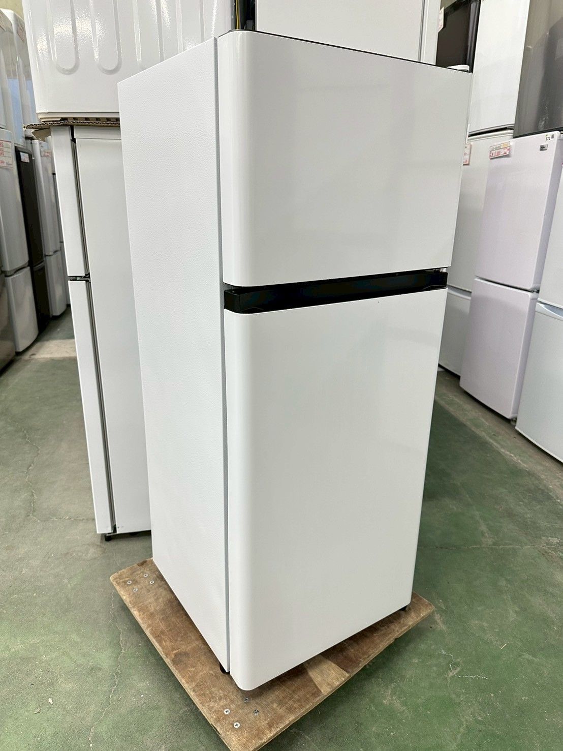 【高年式】大阪送料無料★3か月保障★2023年★HR-B12E2W★IR-686 高年式】大阪送料無料☆3か月保障☆2023年☆HR-