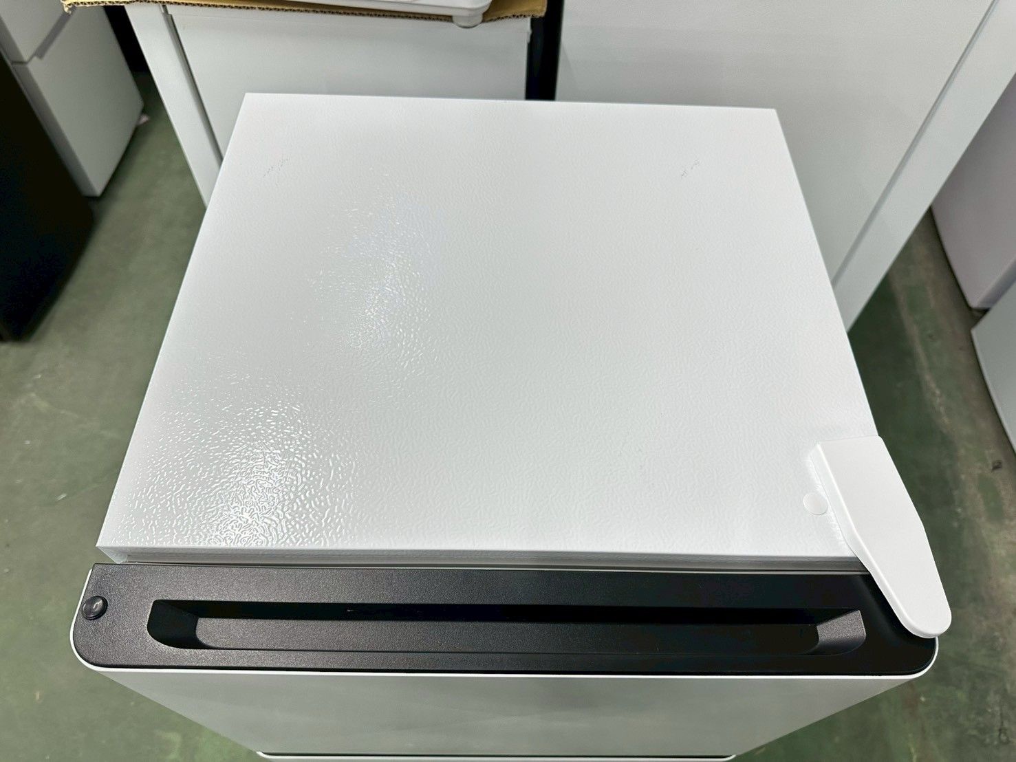 高年式】大阪送料無料☆3か月保障付き☆冷蔵庫☆ハイセンス☆2ドア