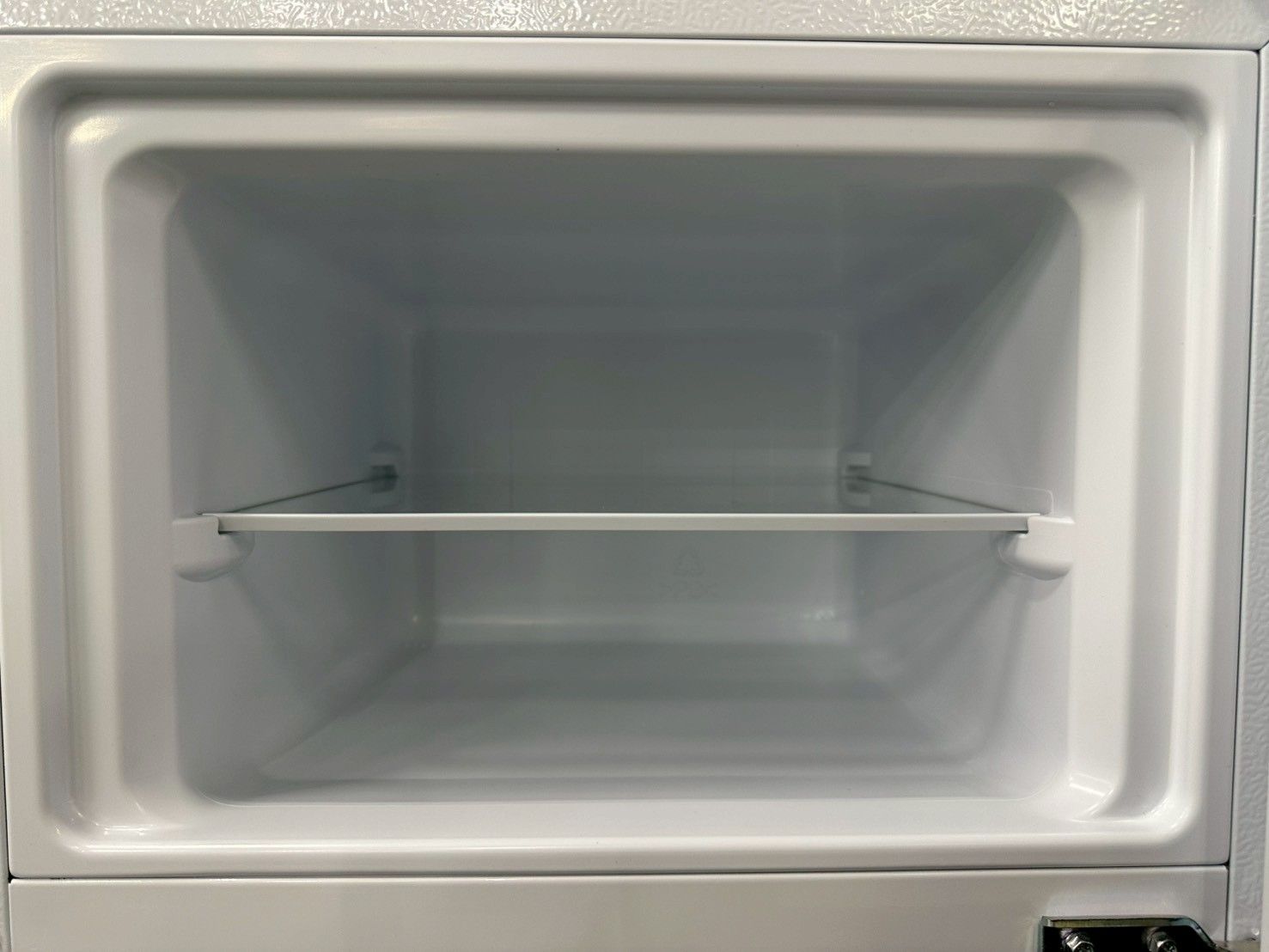 高年式】大阪送料無料☆3か月保障付き☆冷蔵庫☆ハイセンス☆2ドア