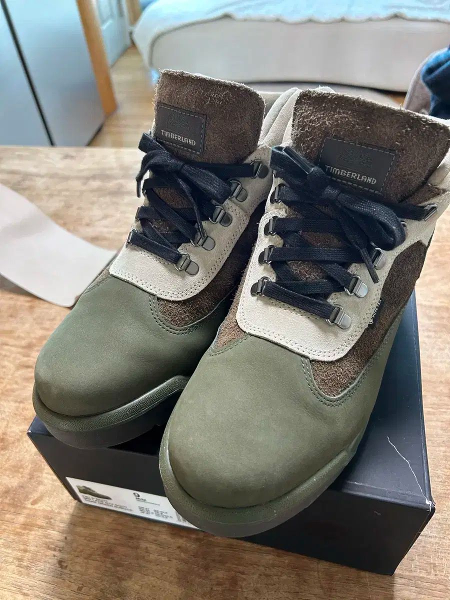 270 ティンバーランド フィールドブーツ ゴアテックス ビブラム