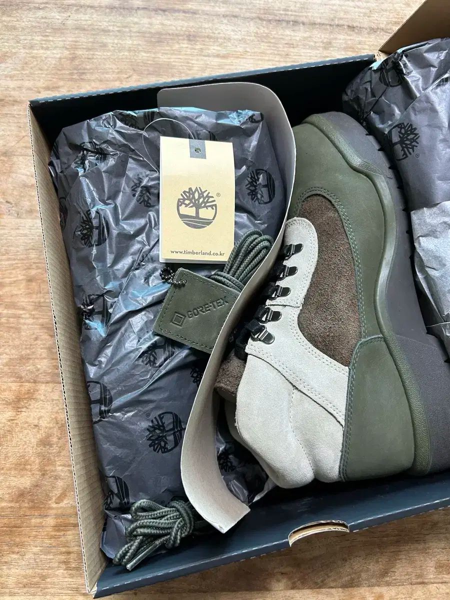 ゴアテックス ビブラム