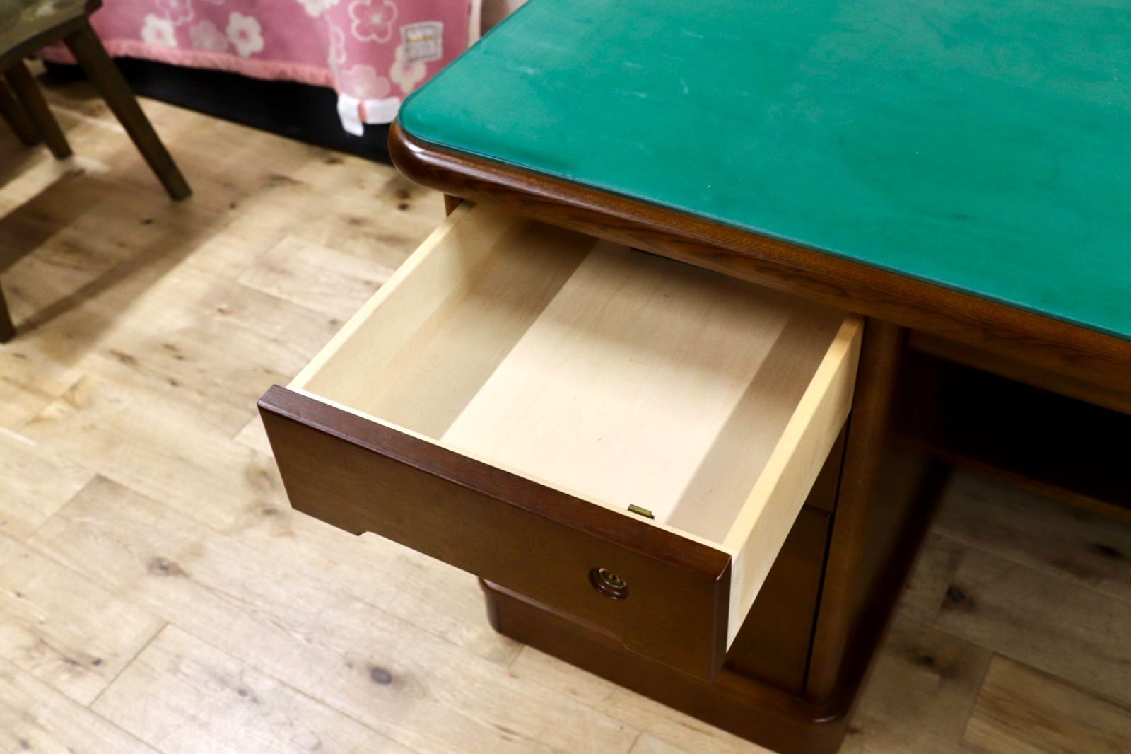 カリモク karimoku コロニアル 両袖机 学習机 書斎机　アンティーク GMIK614○karimoku / カリモク コロニアル ヴィンテージ デスク 書斎机