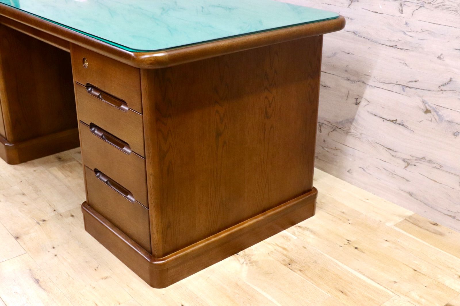 GMIK614○karimoku / カリモク コロニアル ヴィンテージ デスク 書斎机