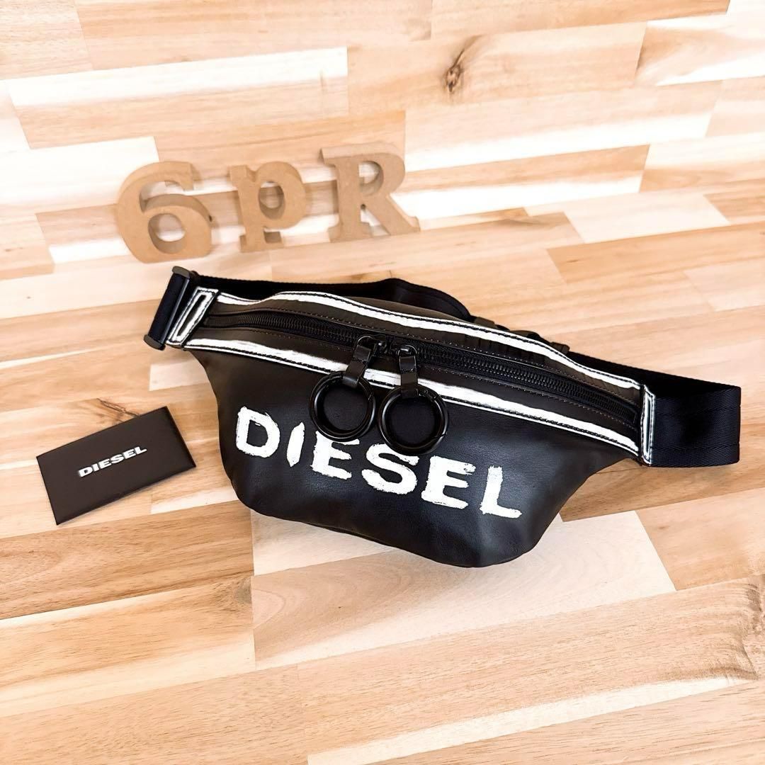 ディーゼル ペイント ライク ボディバッグ ウエストバッグ黒×白