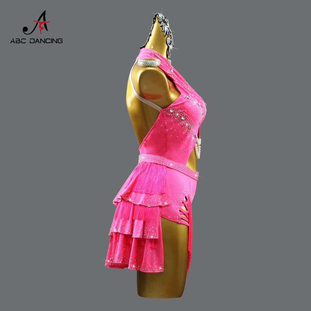 パーティー 演出服