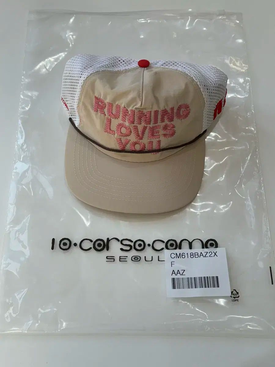 アレックスジョノ ランニング ラブズ ユー トラッカーハット OG