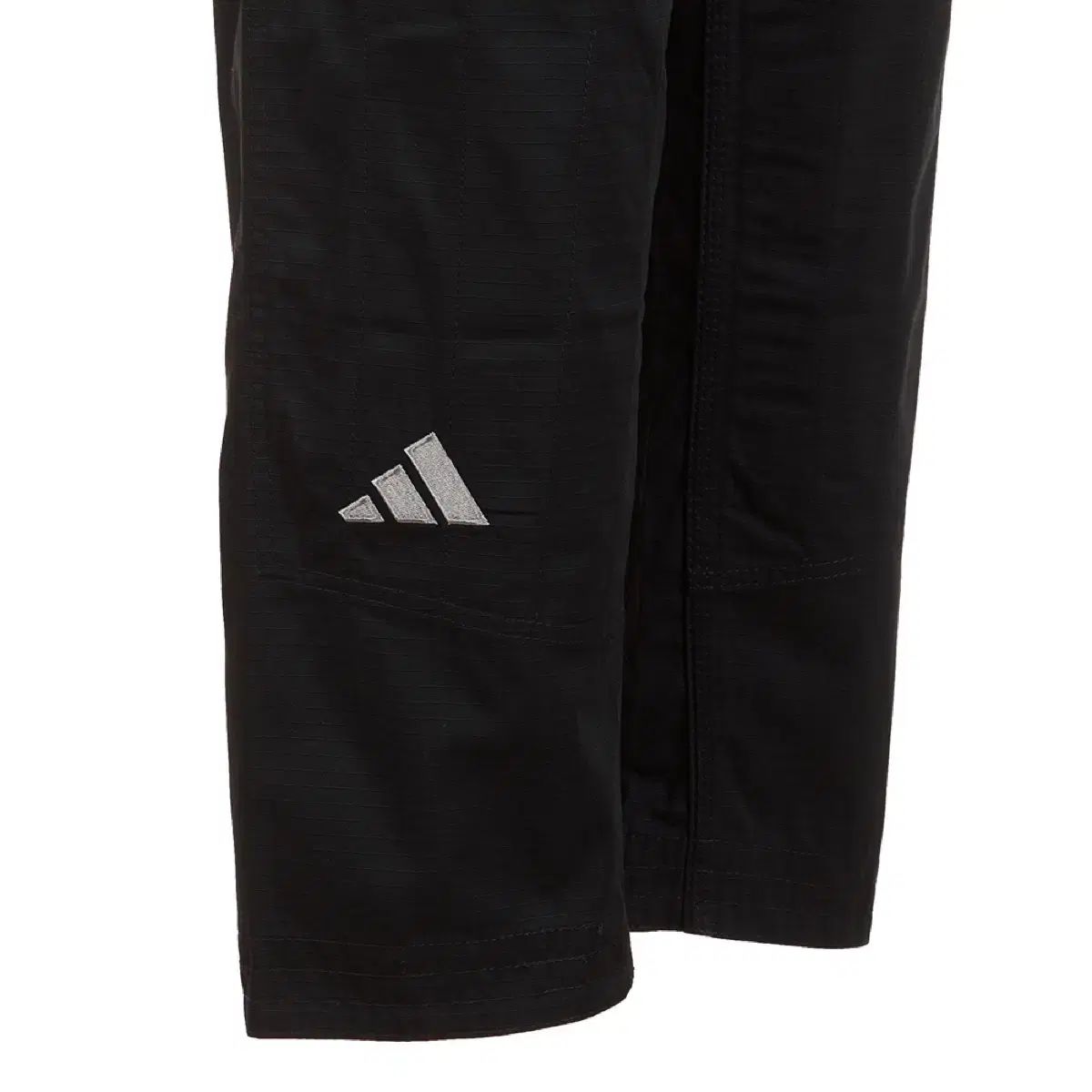 adidas アディダス