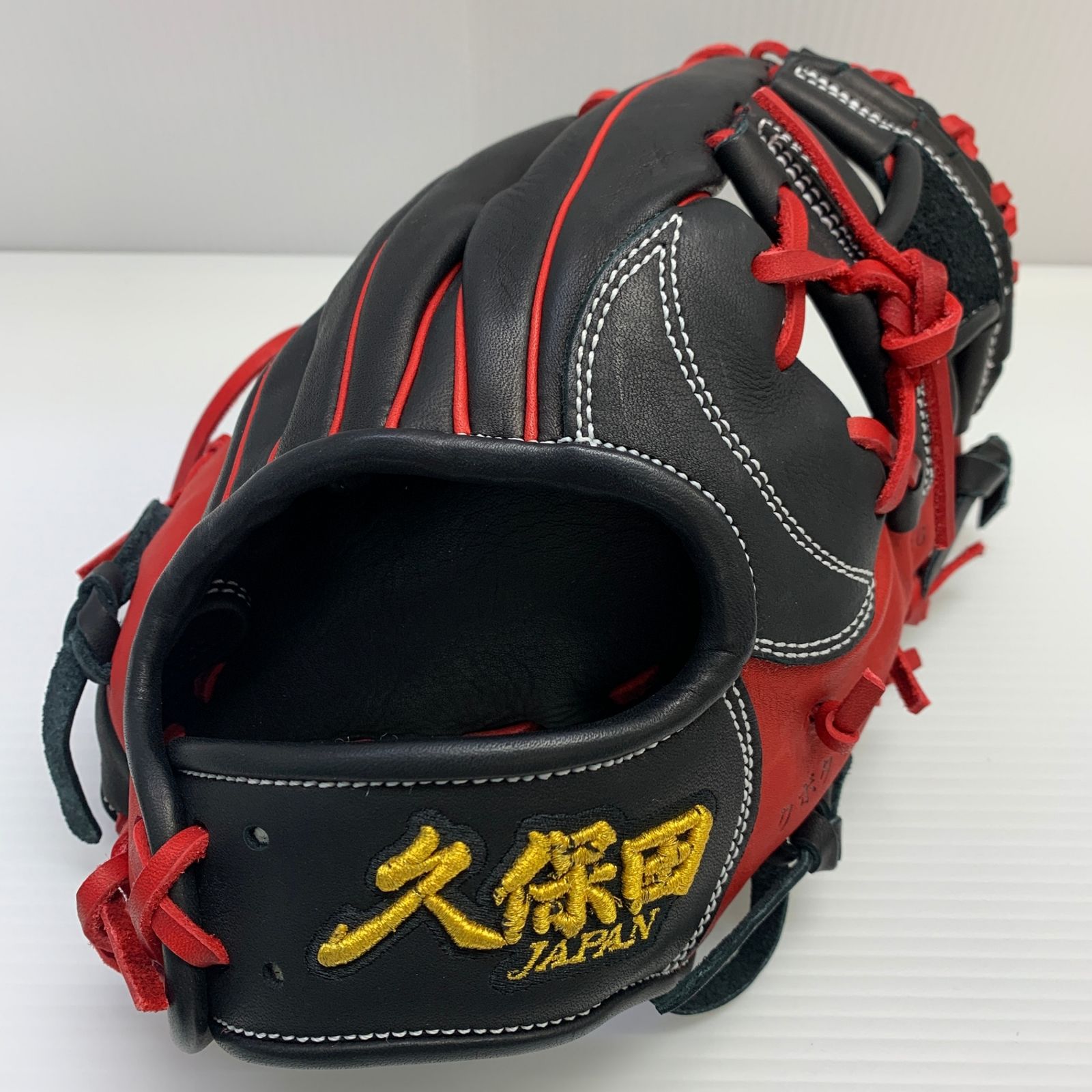久保田スラッガー KUBOTA SLUGGER 硬式 大人 一般 内野手用 グローブ グラブ 右投げ AR4 品 野球 6872