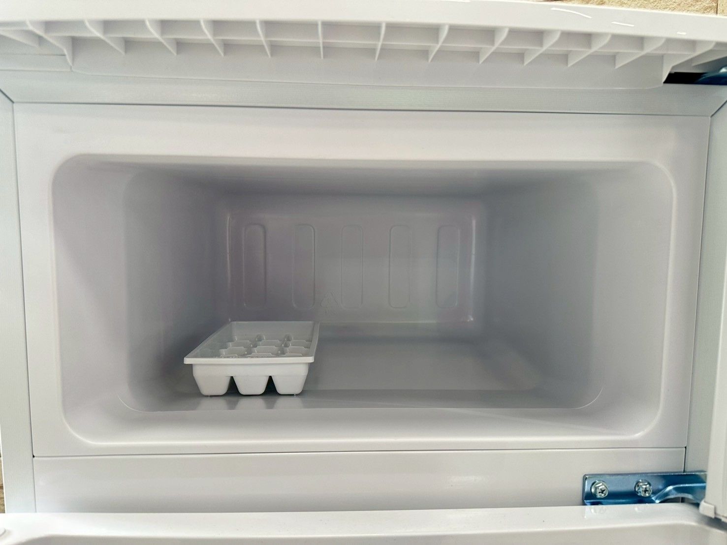 高年式】大阪送料無料☆3か月保障付き☆冷蔵庫☆ヤマダ☆2ドア☆2025年