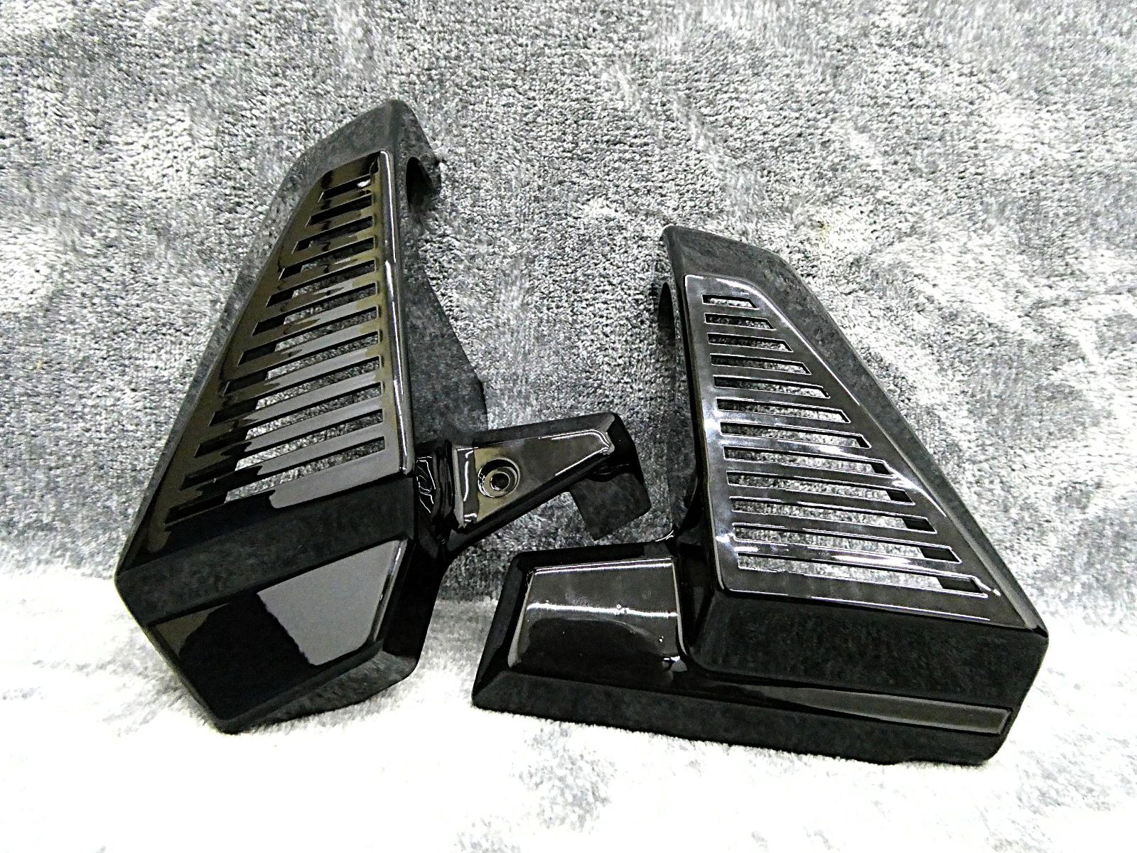 ＺＲＸ４００　エアクリーナーカバー　メッキ/ZRX2アルフィン取付参考委画像有 ZRX400 エアクリーナーカバー メッキ/ZRX2アルフィン取付参考委