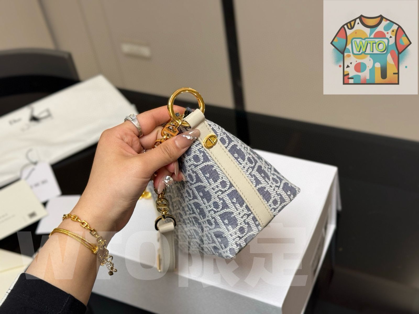 Dior ディオール