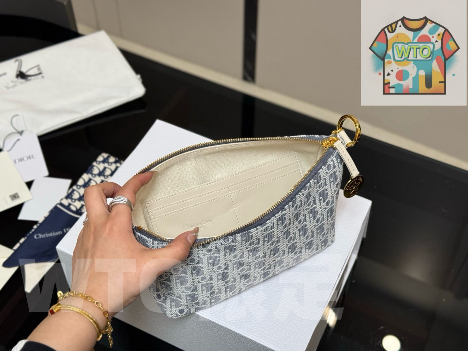  今日 Dior ディオール ビンゴバッグ クラシックで 感があり質感に優れるのが特徴です-WTO輸入1 ハンドバッグ バッグ