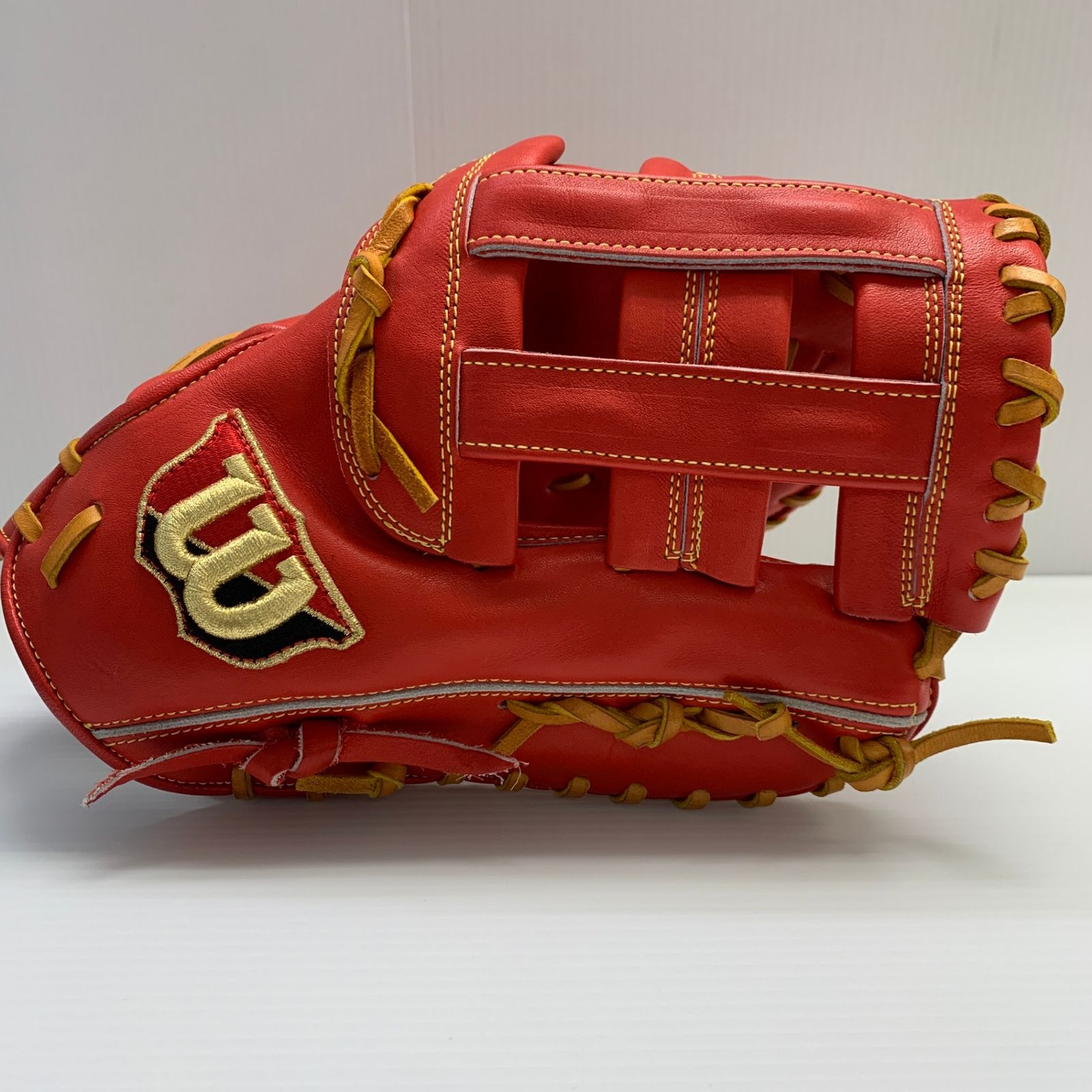 ウィルソン Wilson ウィルソンスタッフ 軟式 大人 一般 ファーストミット 一塁手 グローブ グラブ 右投げ RWS 36 D 品 グローブ袋付き 野球 6875