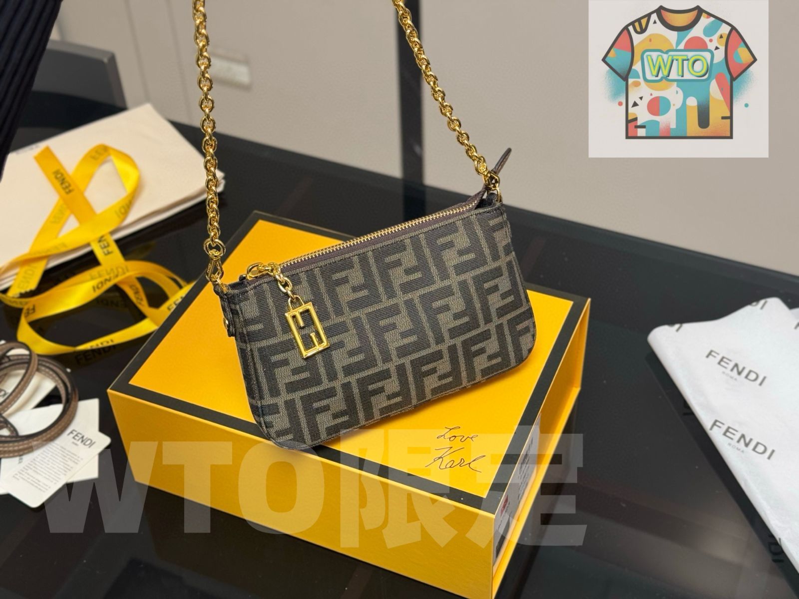 今日 Fendi フェンディ 麻雀バッグ 折りたたみボックス付き シリーズ 快適さと精致さを兼ね備えるのが特徴です-WTO輸入1