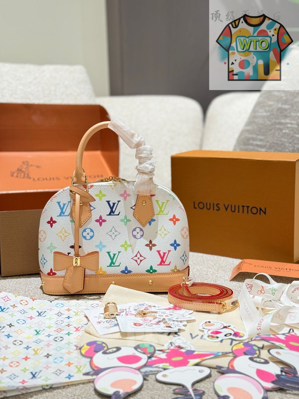 今日 Louis Vuitton ルイヴィトン ホワイトマルチ シェルBB シリーズ ヴィンテージ風が強いのが特徴です-WTO輸入1