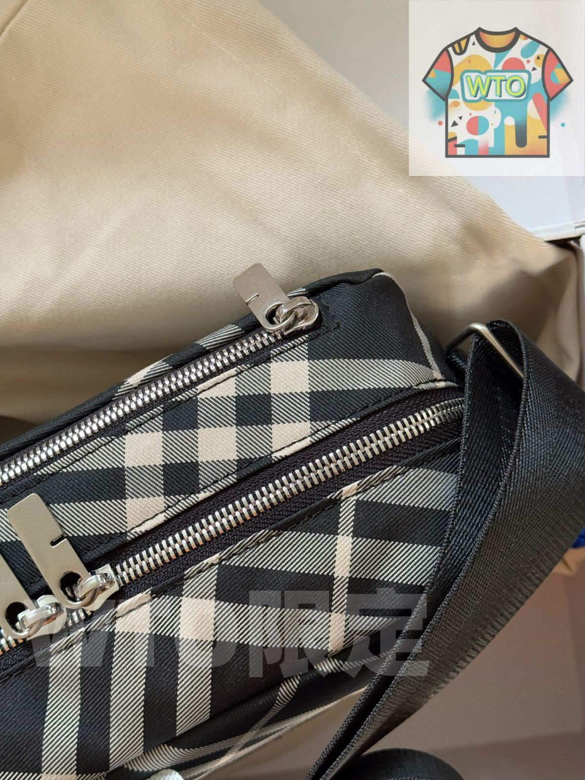 バーバリー カメラバッグ