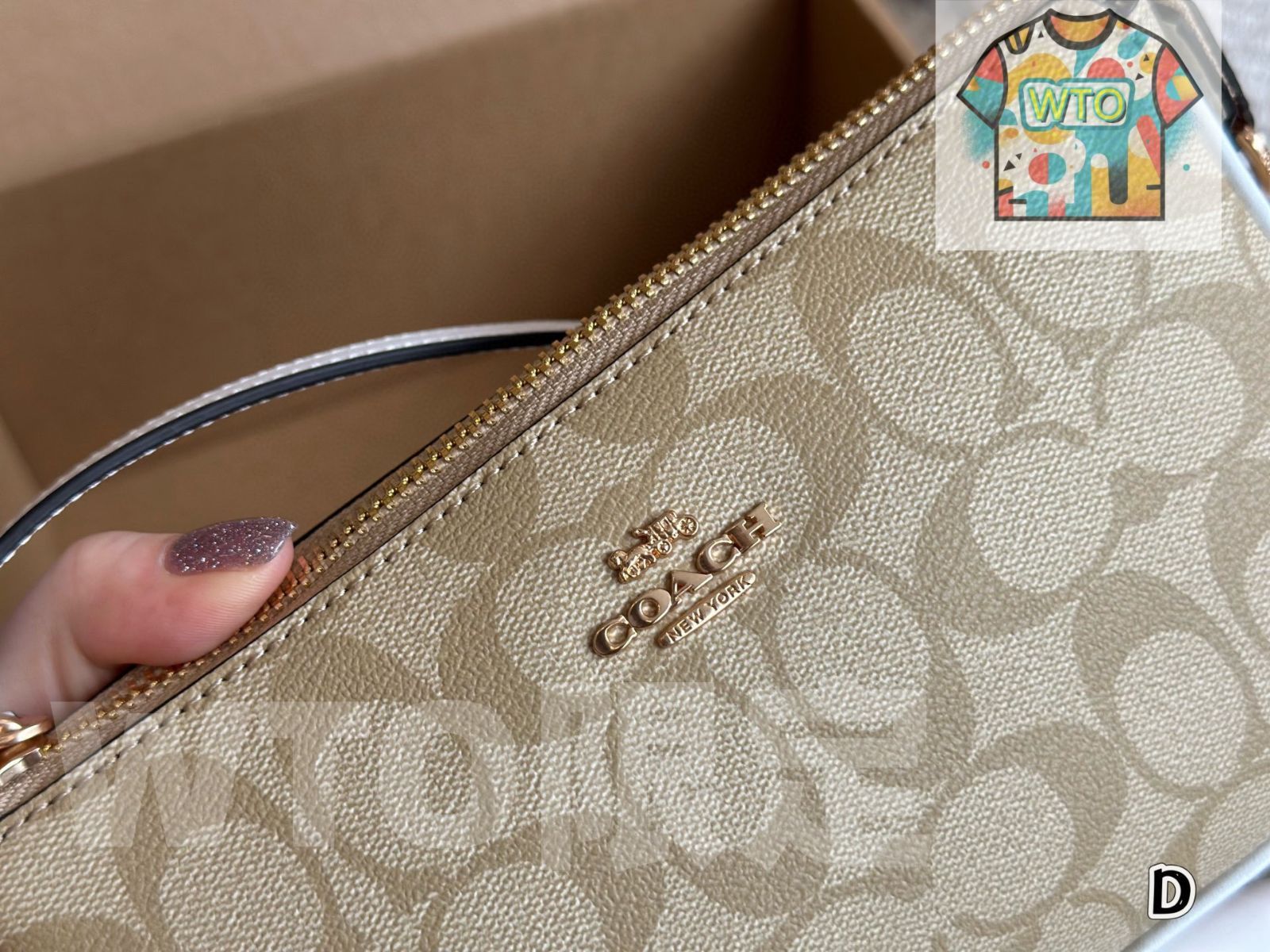 今日 COACH コーチ ノリータ麻雀バッグ19 シリーズ 柔らかいクリーム が魅力的で使いやすいのが特徴です WTO輸入1