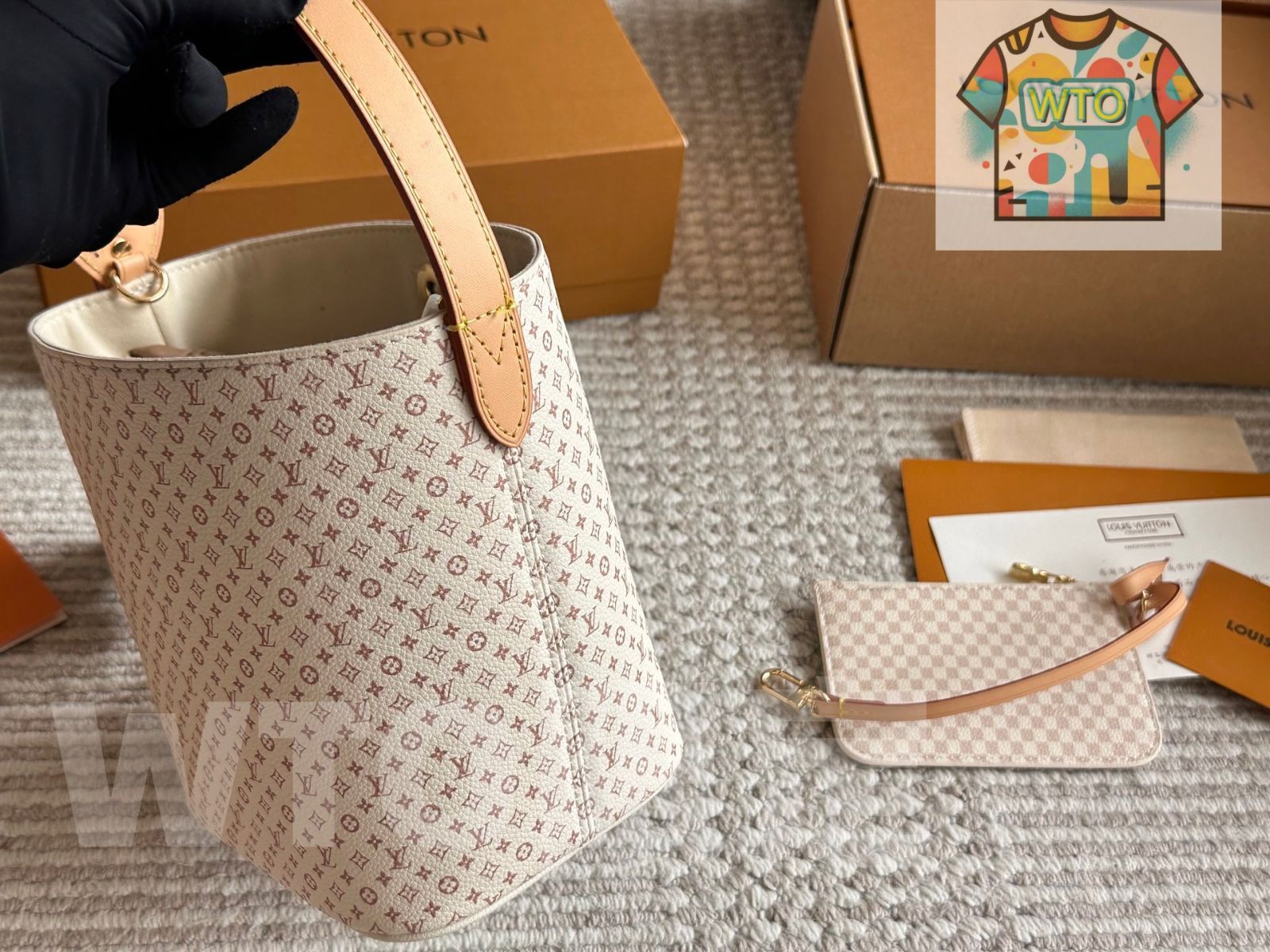 今日 LV ルイ ヴィトン オールインBB 人気モデルに新色が追加され 尖った形の小物 が付属-WTO輸入1