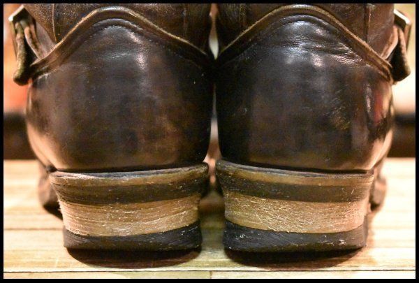 スチールトゥ ブーツ