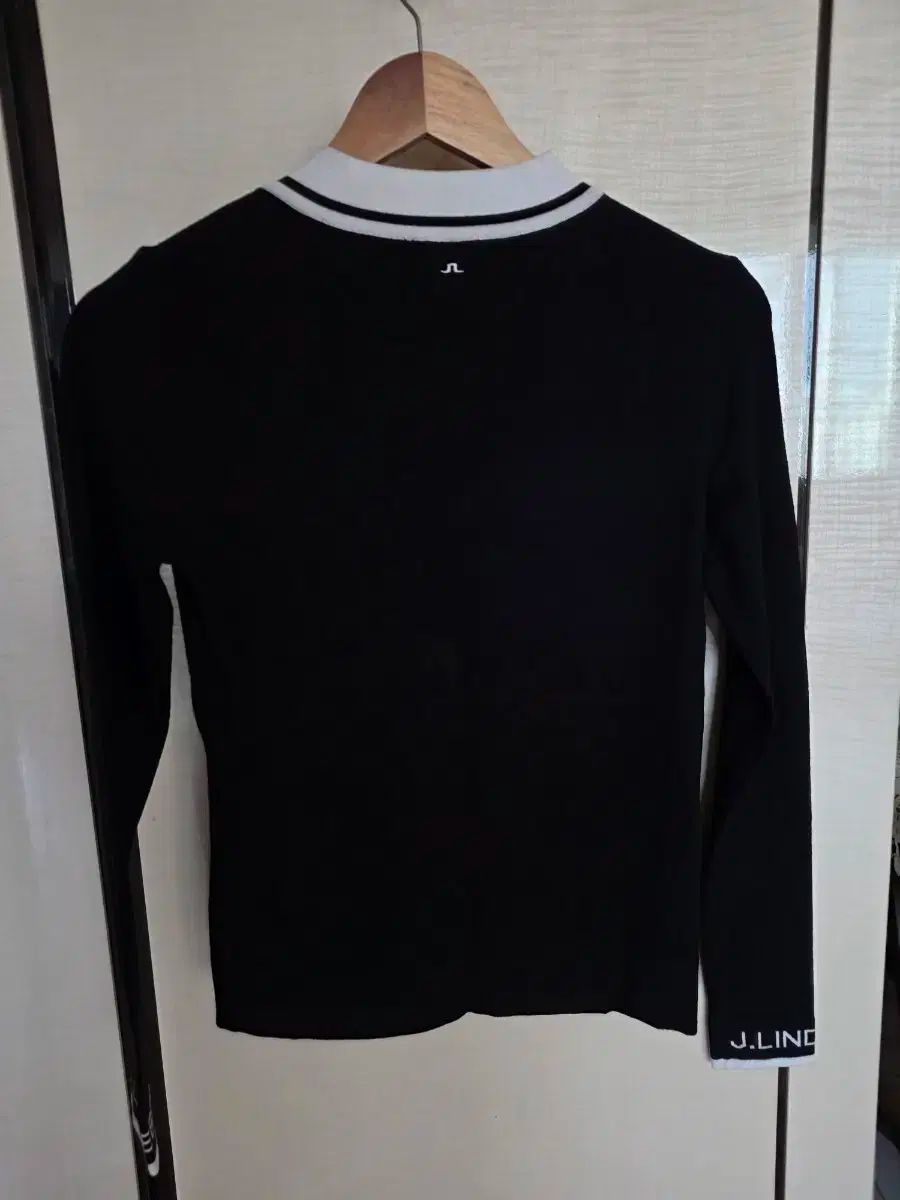 J.リンドバーグ HEAD BIG Vネック セーター XS