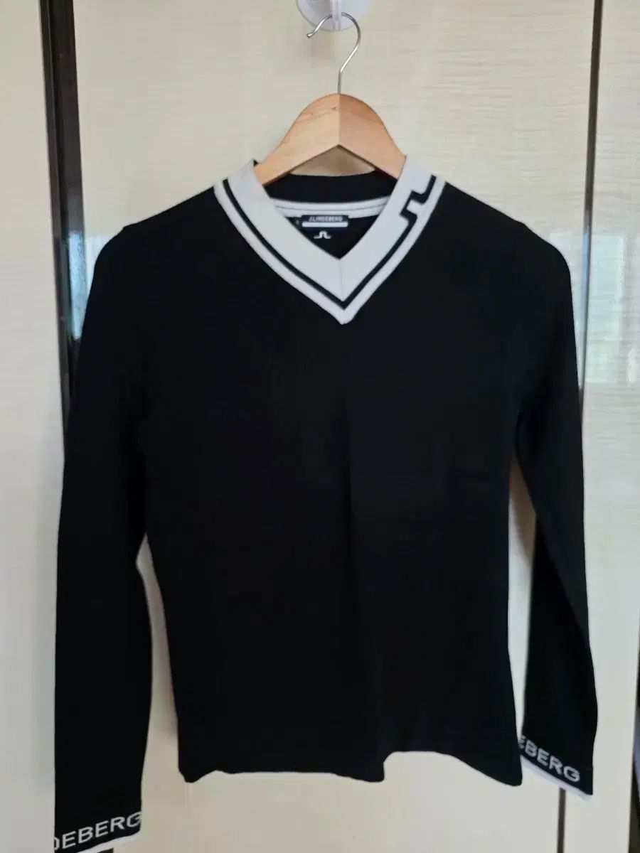 J.リンドバーグ HEAD BIG Vネック セーター XS