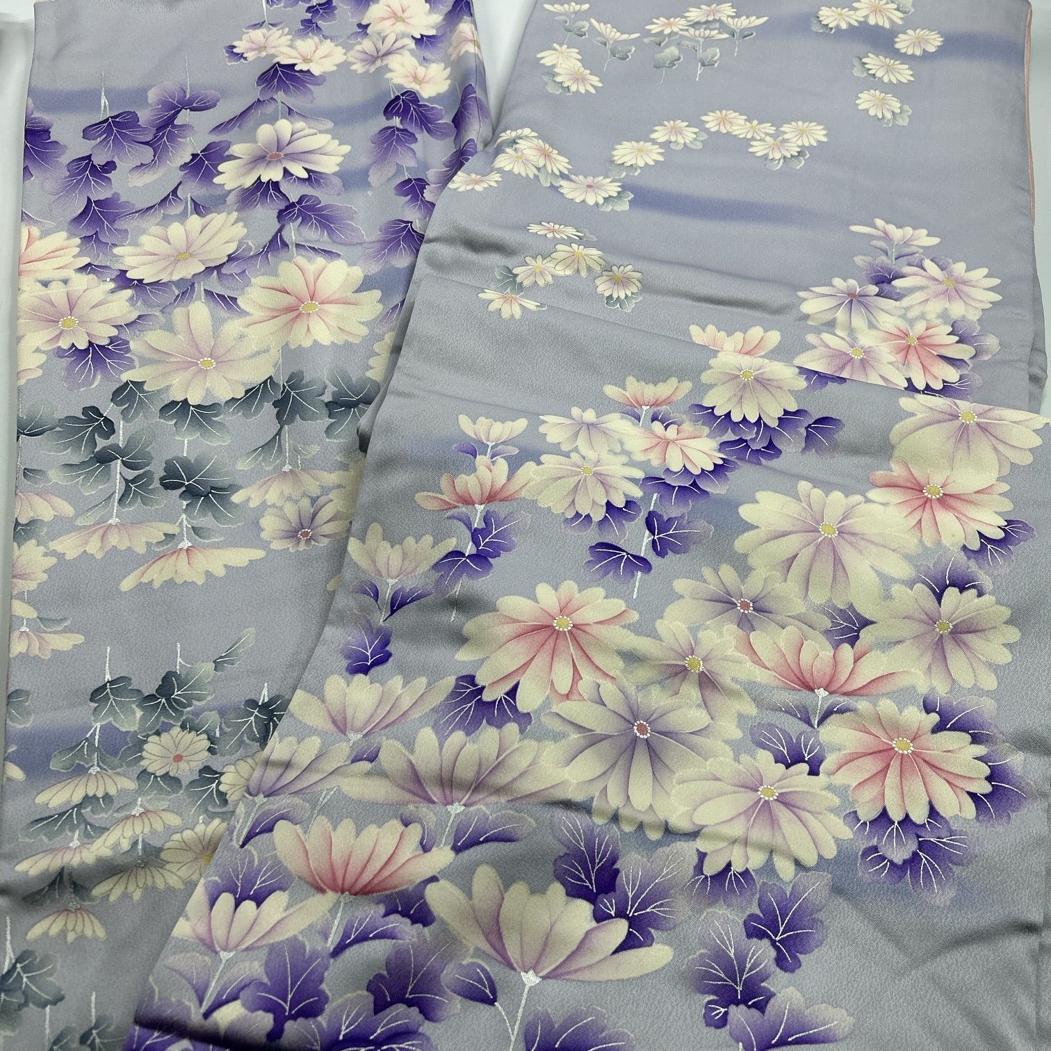 【きものリメイク素材】正絹振袖　10枚　まとめ売り　ハンドメイド向け きものリメイク素材】正絹振袖 10枚 まとめ売り ハンドメイド向け