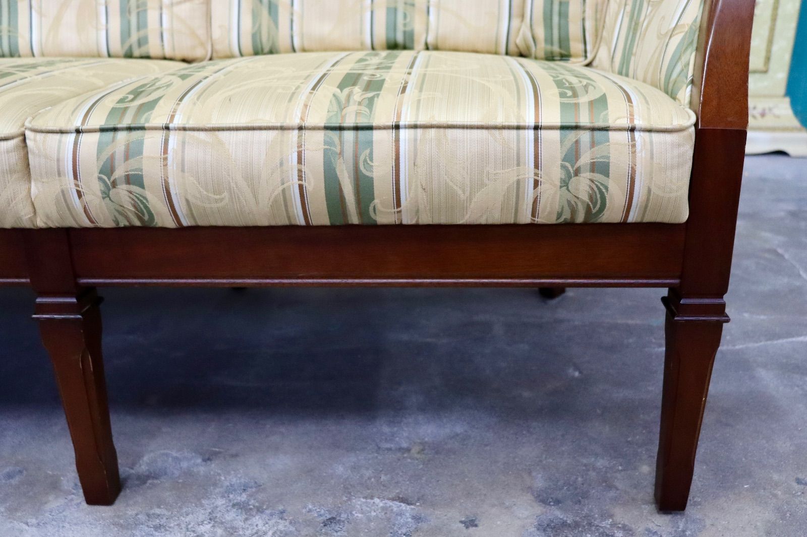 トリプルソファ