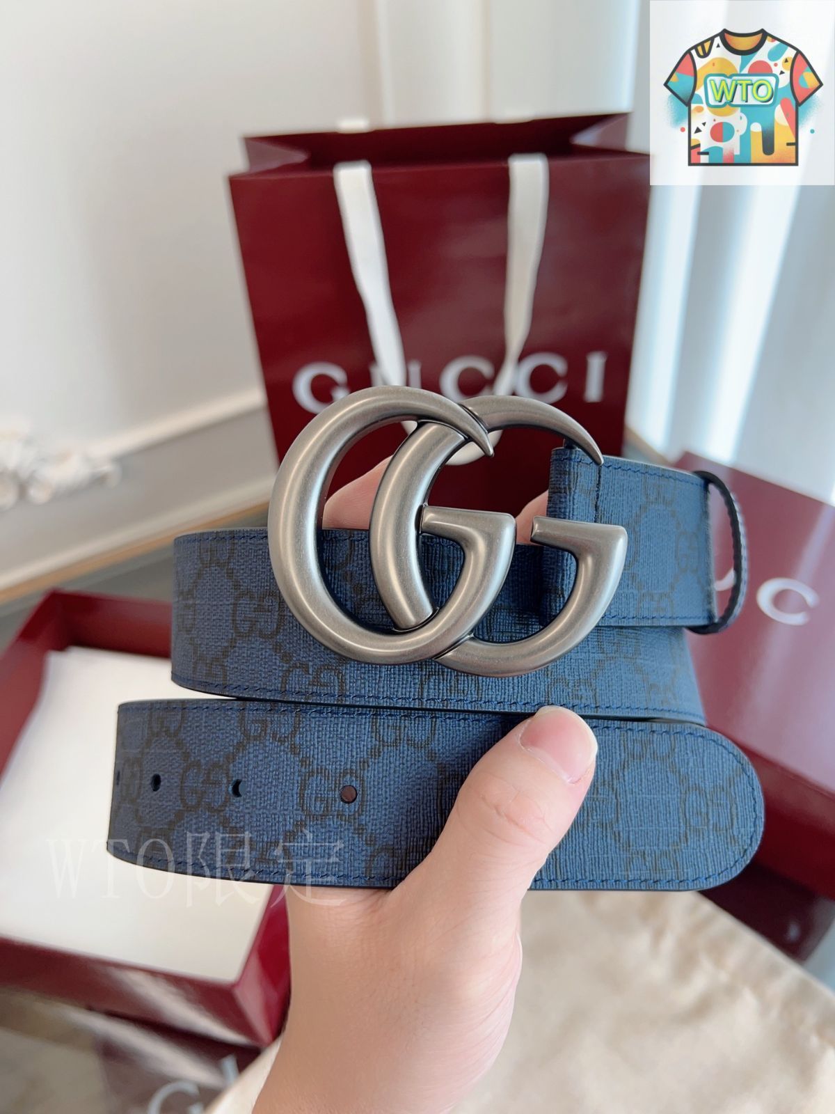 今日 GUCCI グッチ PVC ベルト-1