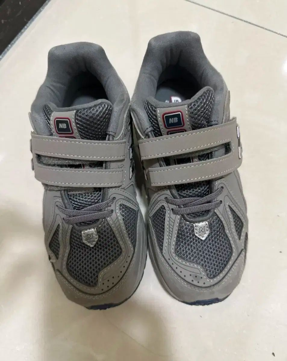 ニュー ンス 1906 R 200