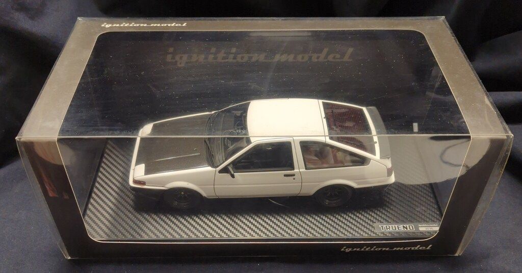ignition model 1 18 Toyota Sprinter Trueno AE 86 3 Dr GTV White IG 1056