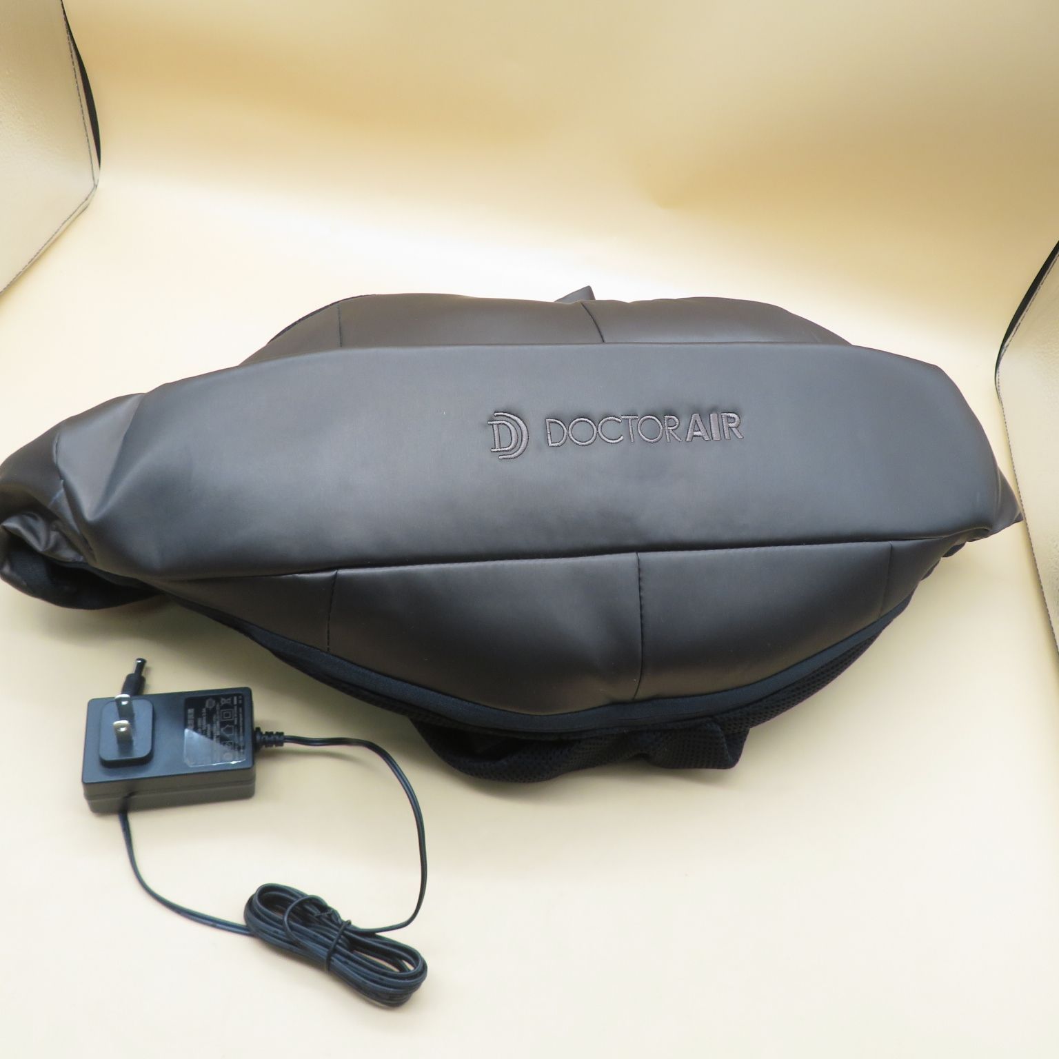 動作良好 DOCTORAIR ドクターエア 3D ネックマッサージャー MN-05 管理医療機器