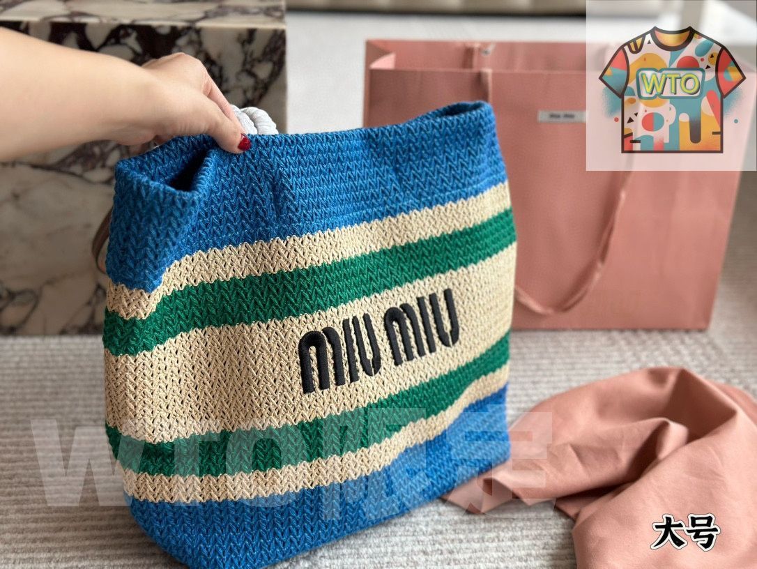 今日 MIUMIU ミューミュー わら編みシリーズ サマー