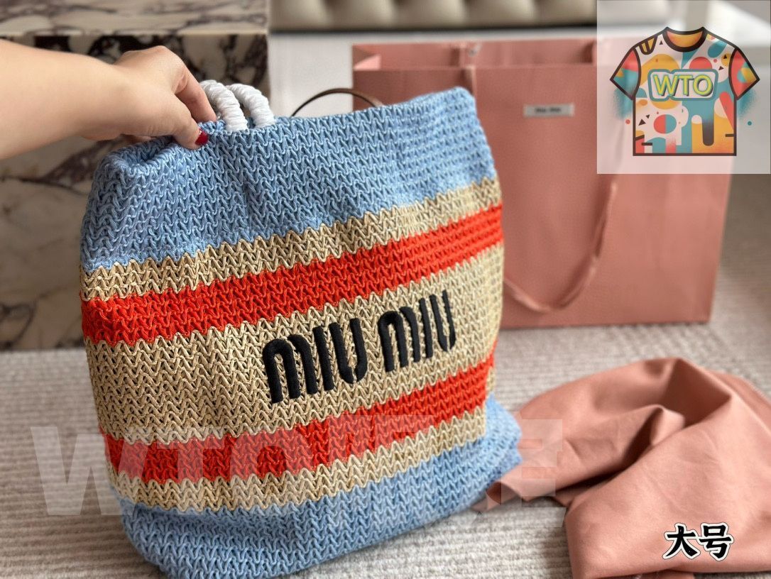 今日 MIUMIU ミューミュー わら編みシリーズ サマー