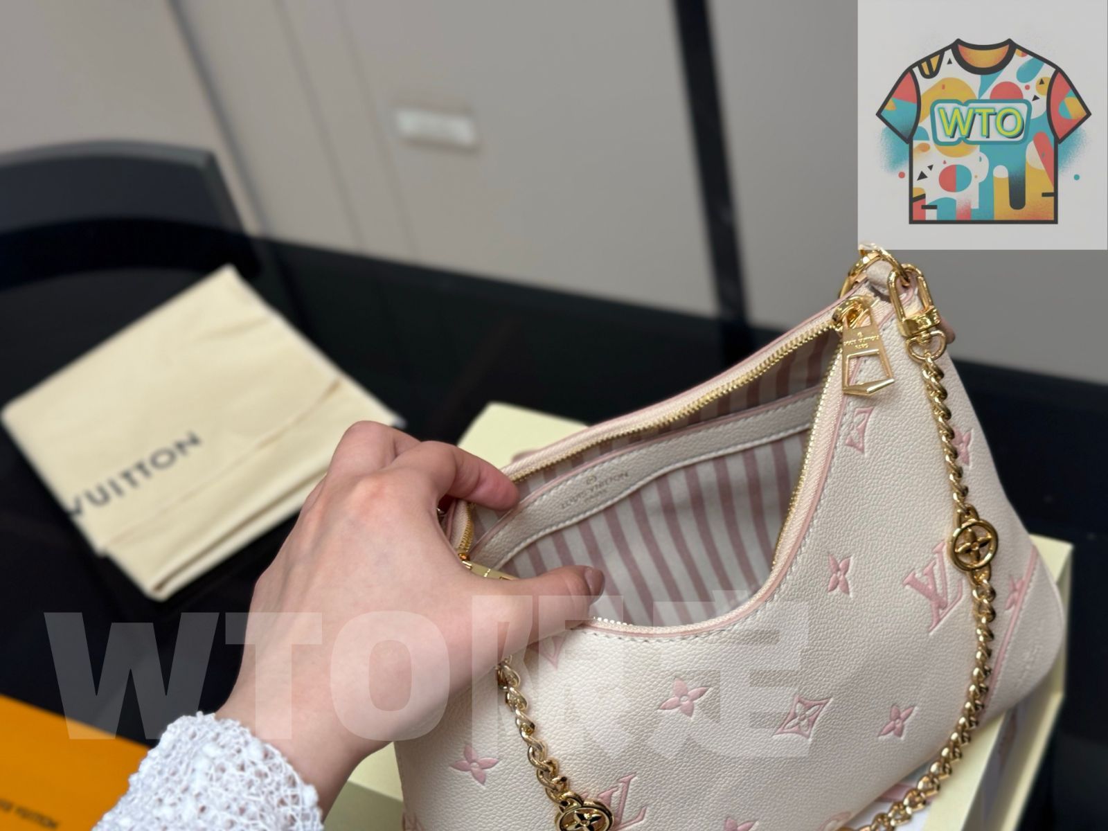  今日 Louis Vuitton ルイ ヴィトン 最新款ホーンバッグ ハンドバッグ バッグ