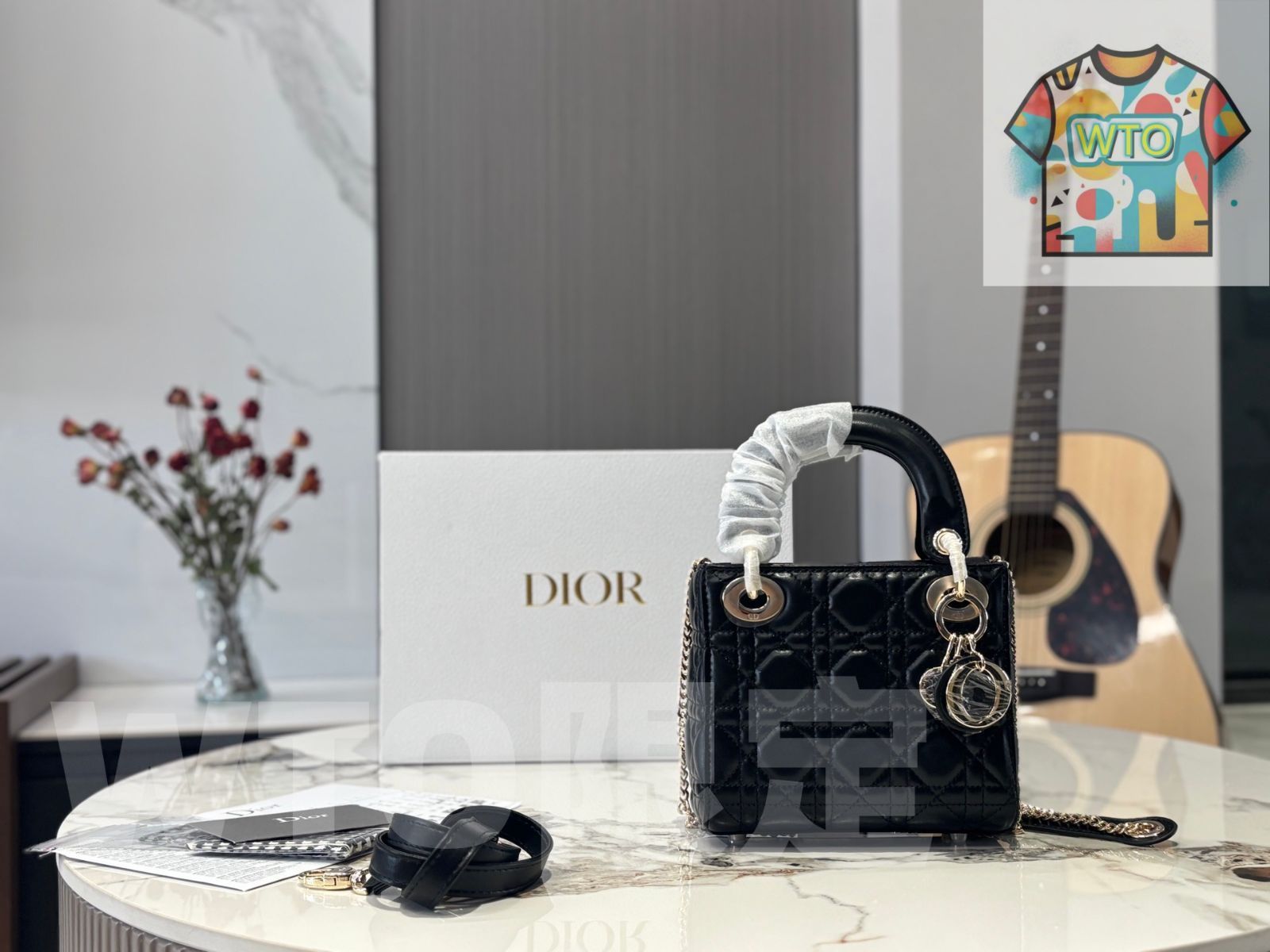 今日 Dior ディオール ラディーダイアナ ヒョウ皮 一年中どんな服装にも合わせやすく 魅力を高める