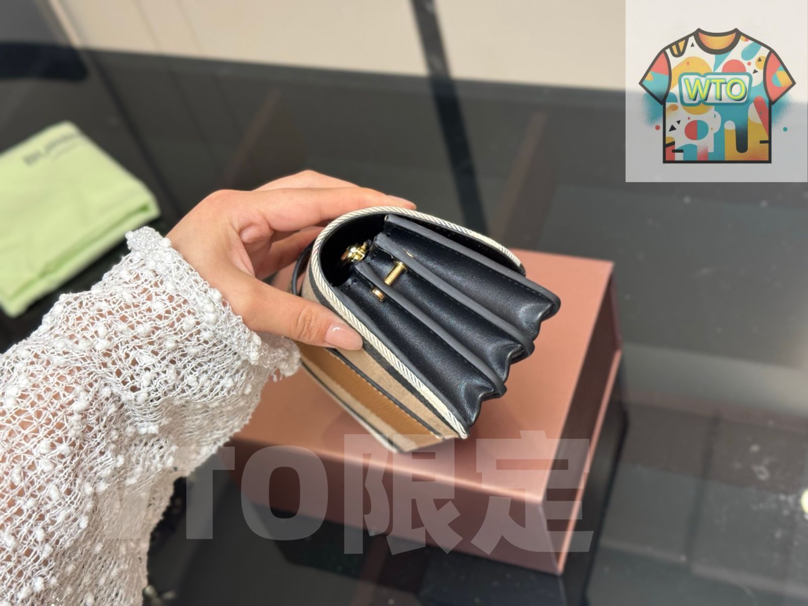  今日 Burberry バーバリー ダブルショルダーストラップバッグ 馬勒牛皮と原場帆布で精致に作られた ハンドバッグ バッグ