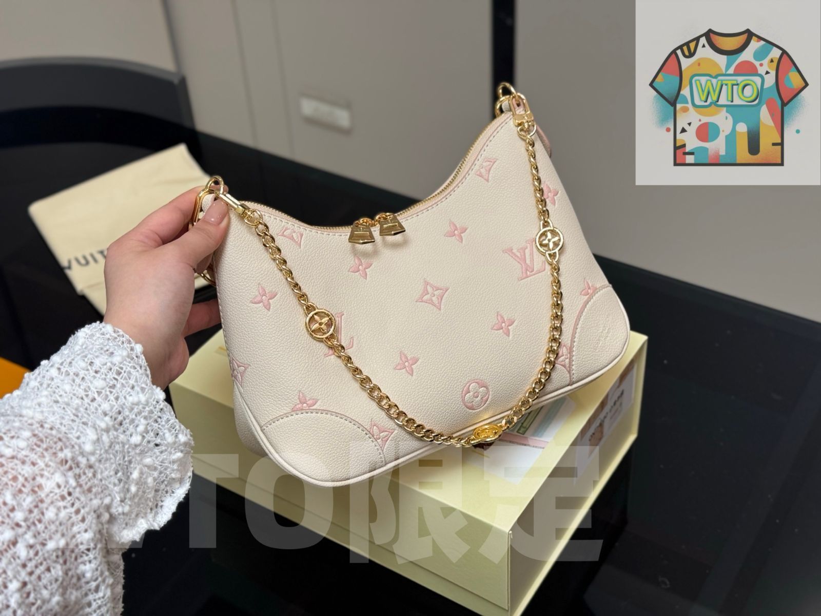 今日 Louis Vuitton ルイ ヴィトン 最新款ホーンバッグ