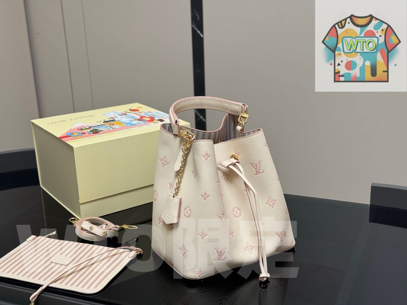 今日 Louis Vuitton ルイ ヴィトン 原単バケットバッグ 質感が柔らかい