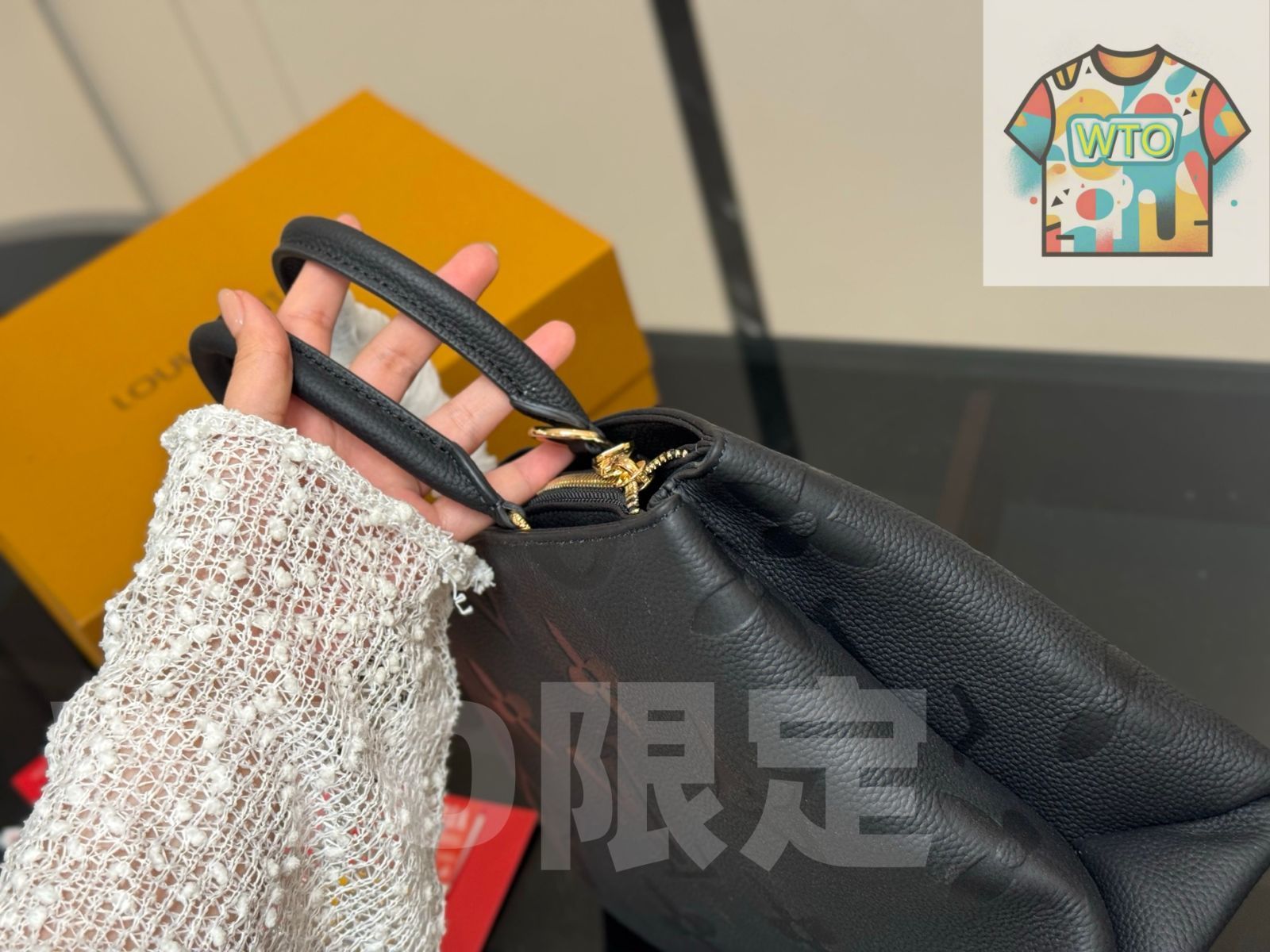 ヴィトン 黒軟粒面牛皮手提げショルダーバッグ